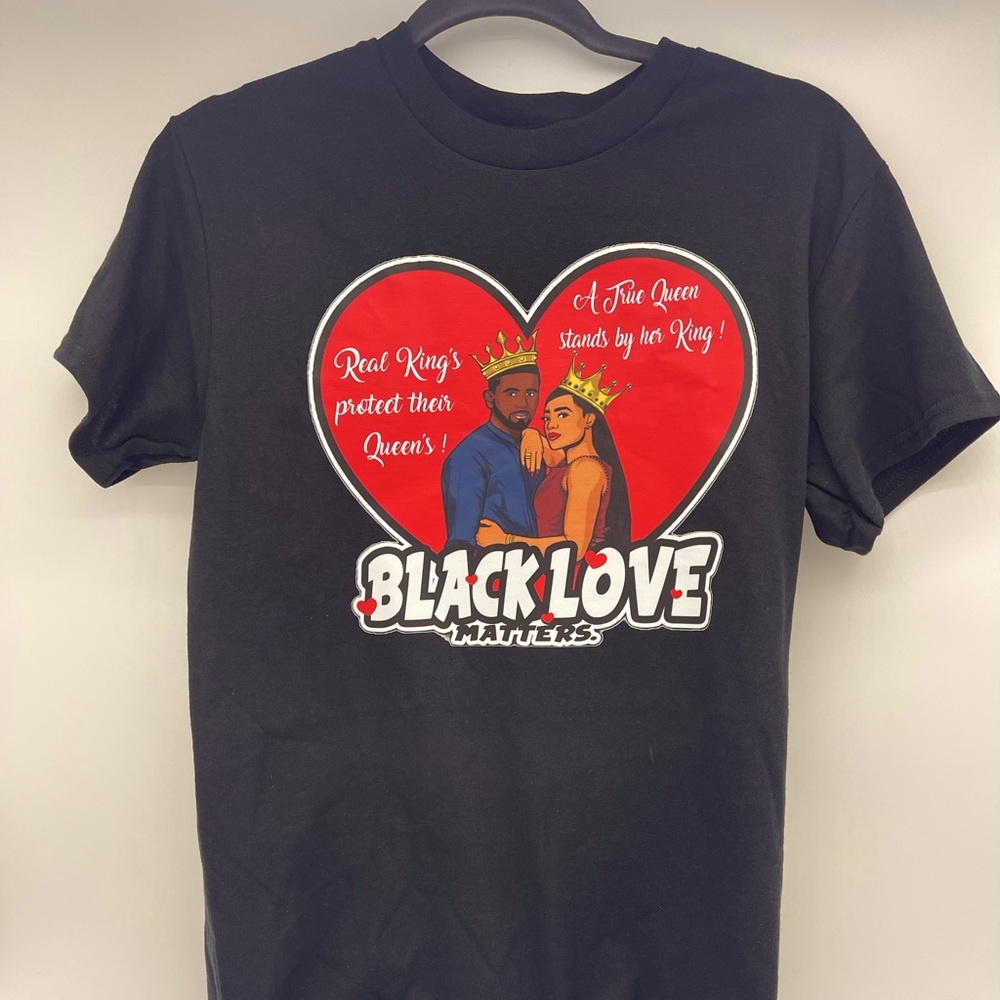 Black love Matter T Shirt